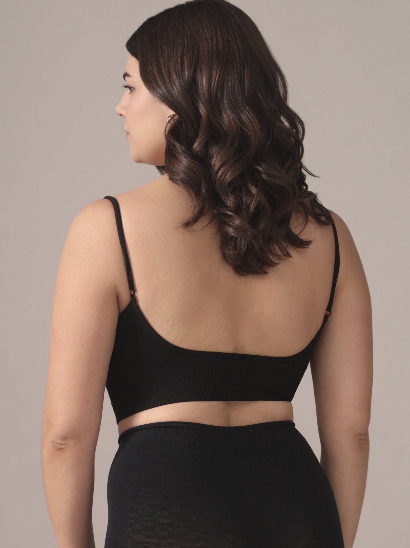 Seamless Cropped Cami in Black