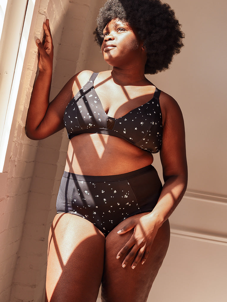 Plus size bralette for women