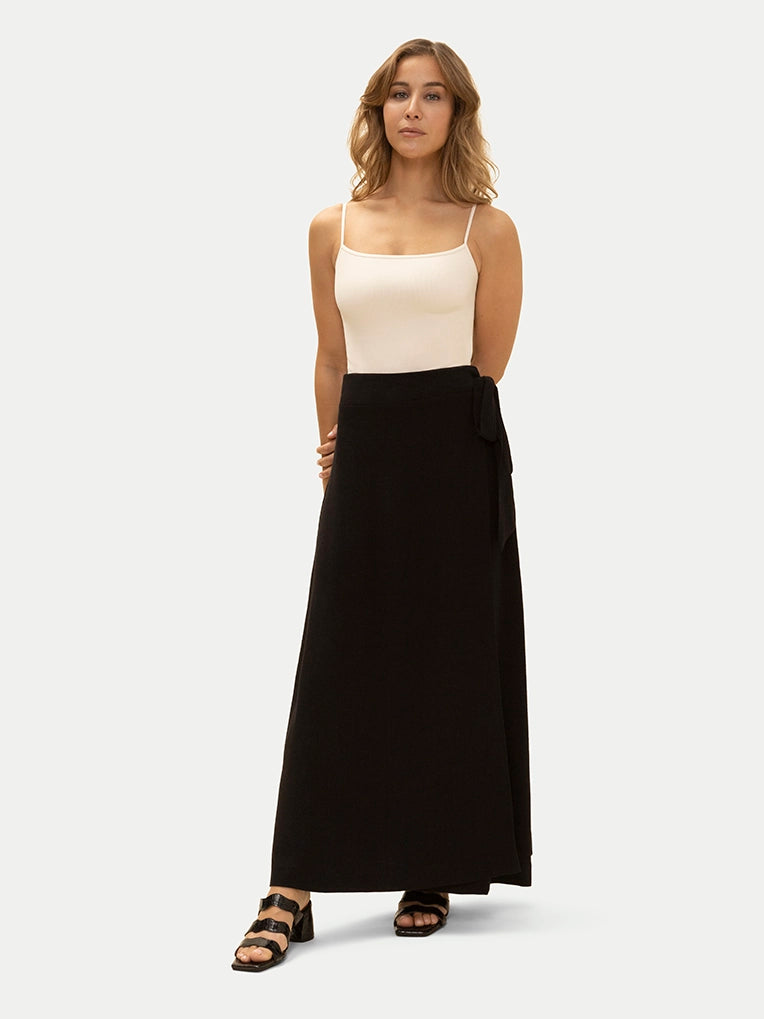Eloïse Maxi Skirt in Black