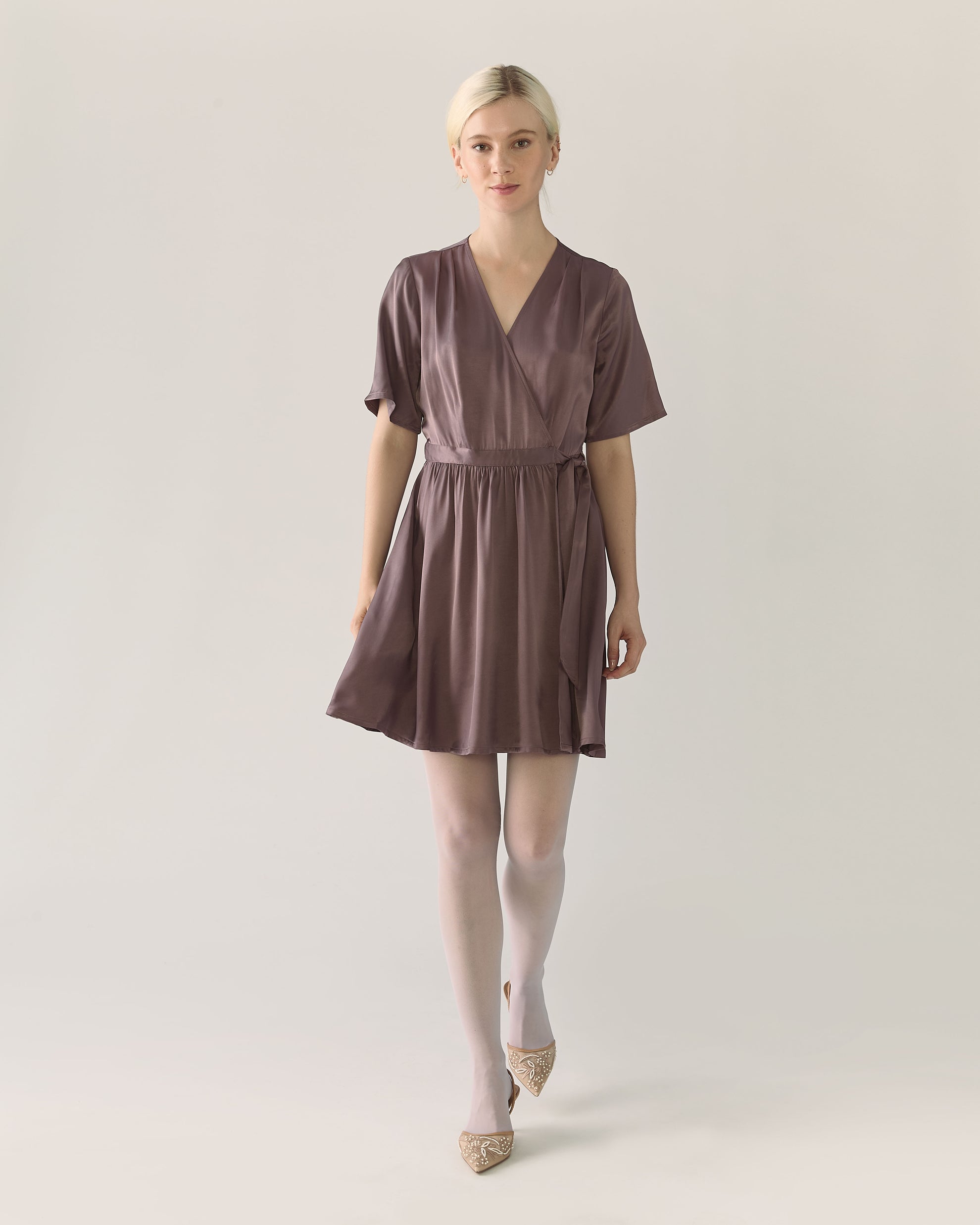 Robe portefeuille satinée - Taupe foncé