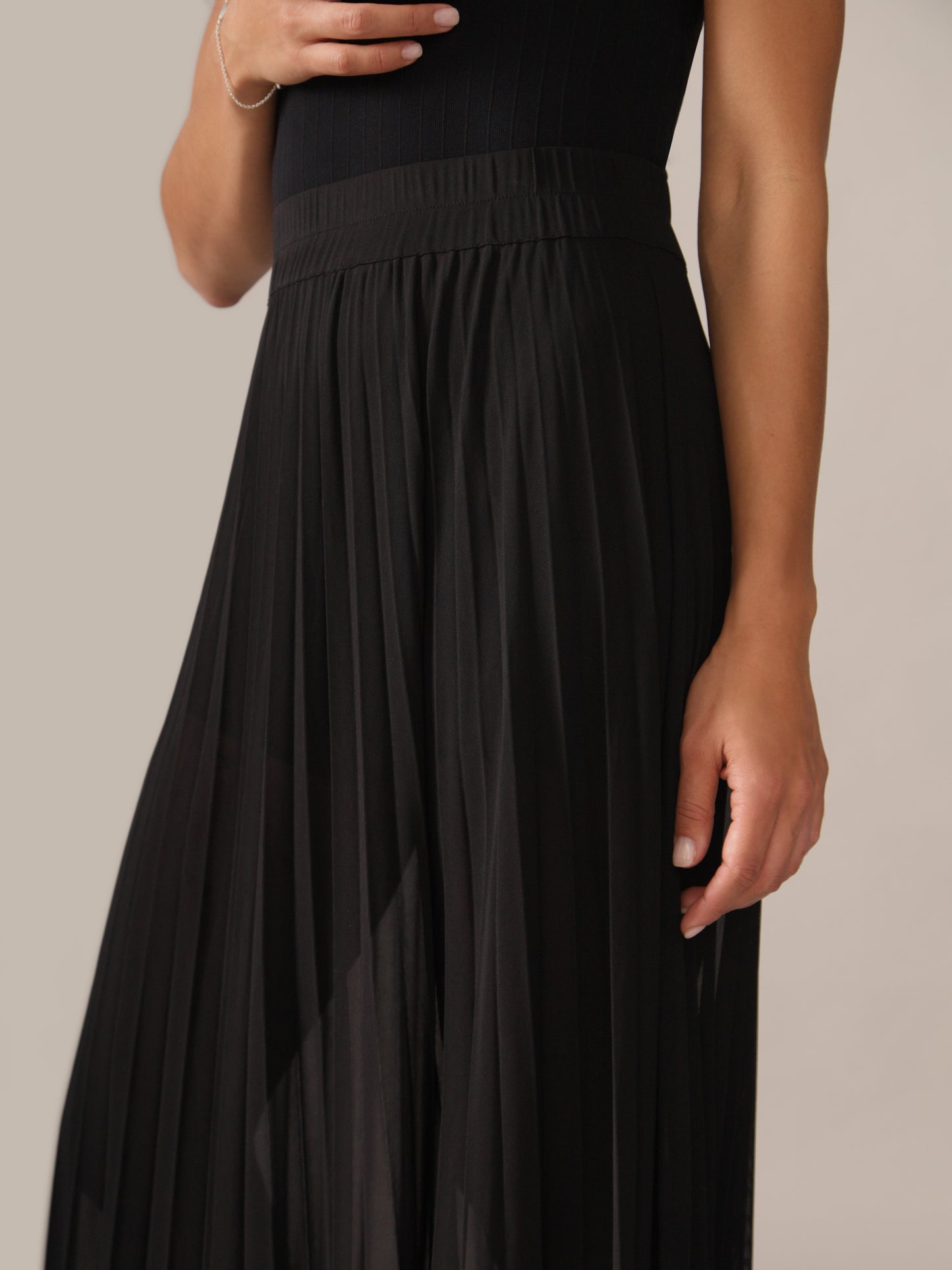 Jupe filet diaphane à superposer - Noir