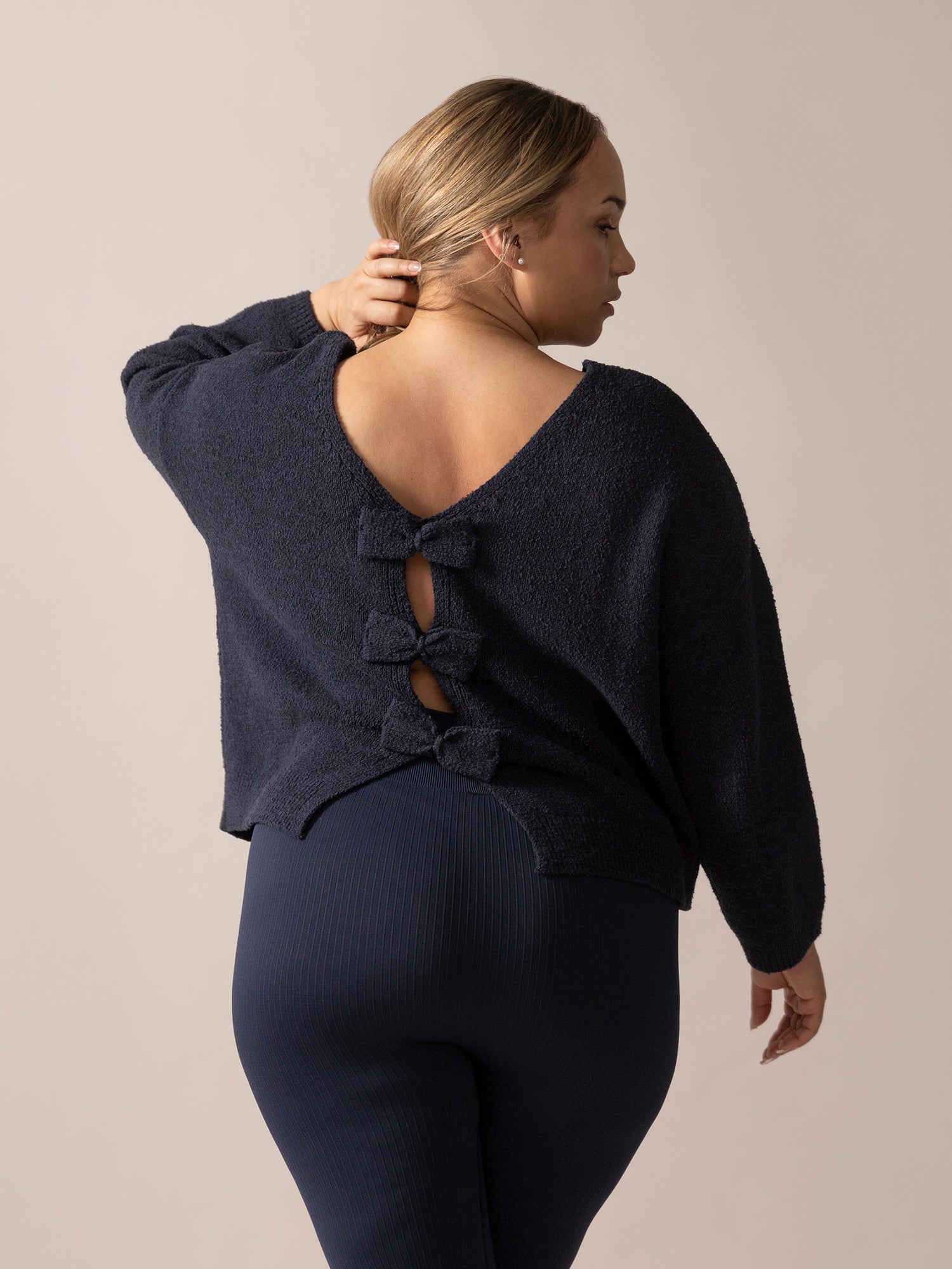 Open Back Sweater With Bows Navy