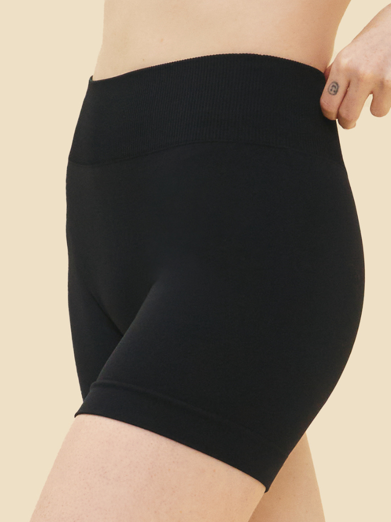 Seamless Under Shorts